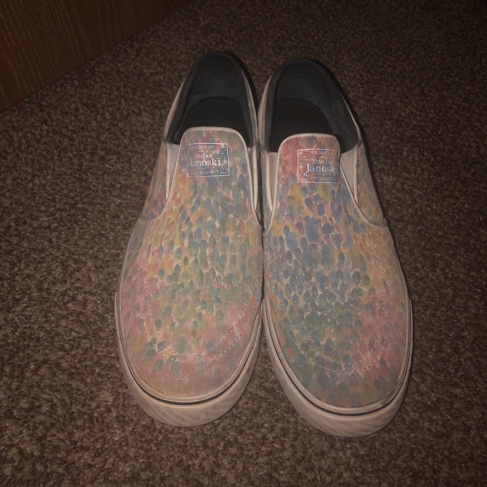 Nike Janoski